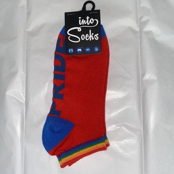 - Disney & Into The Socks PRIDE🌈Bundle (3pai… - Picture 6 of 9